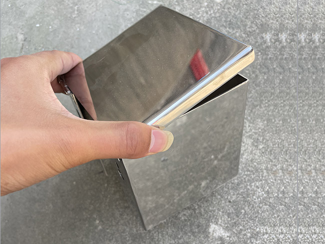 方型保護盒